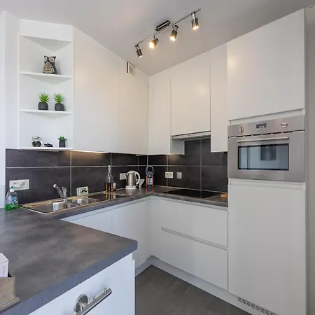 Bright With Sunny Terrace Middelkerke